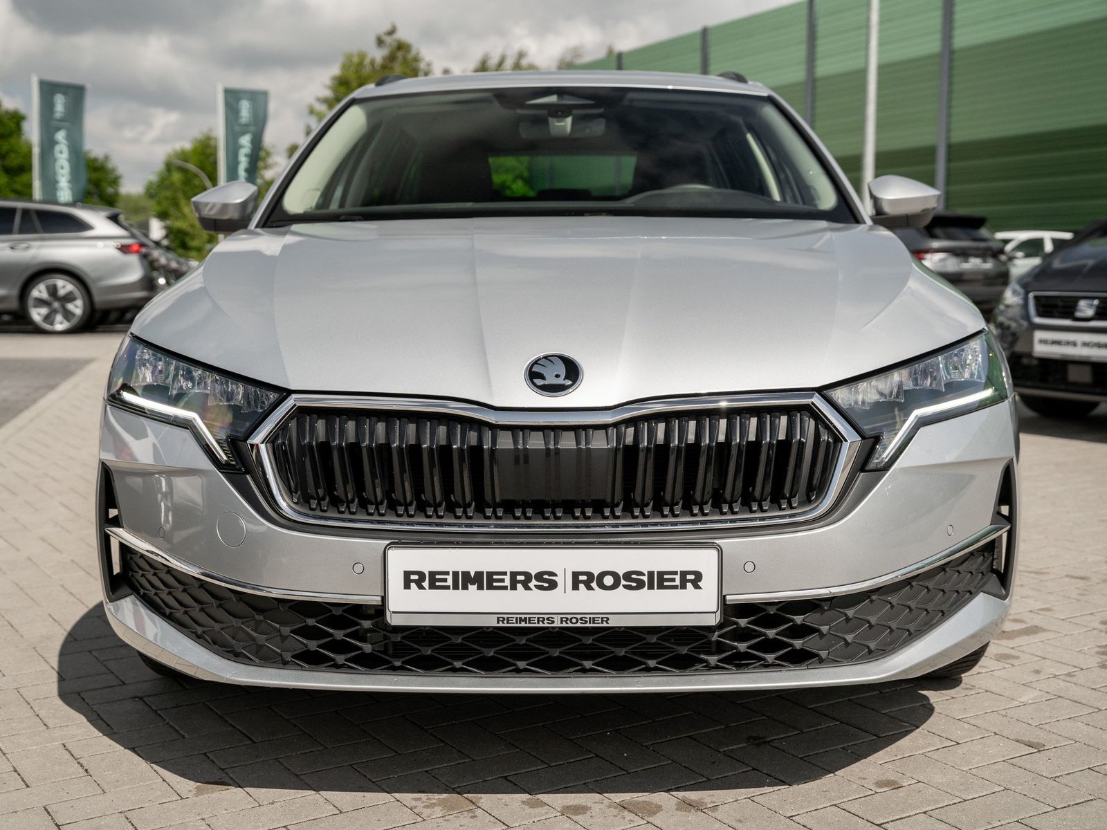 Skoda OCTAVIA C. SELECTION 2.0 TDI DSG AHK Kam. Navi imagem 3