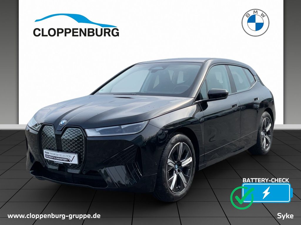 BMW iX