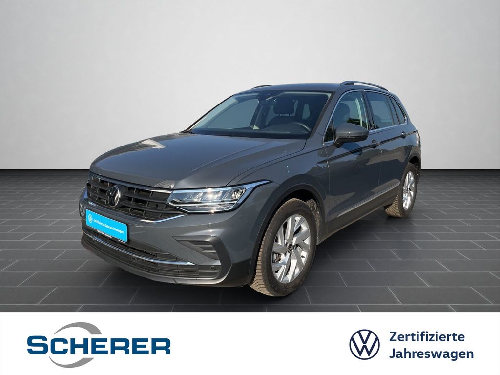 Volkswagen Tiguan 2.0 TDI Move AHK RFK SHZ NAVI ACC