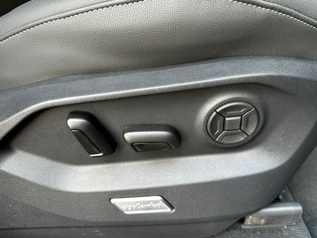 Touareg Elegance 4M TSi DSG Navi AZV Standh Eleg