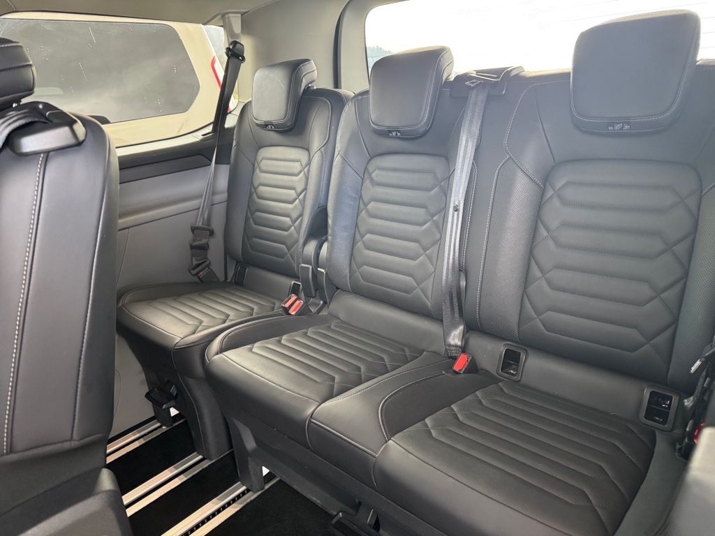 Ford Tourneo Custom 320 L1H1 VA Autm. Titanium *9. Si foto 17