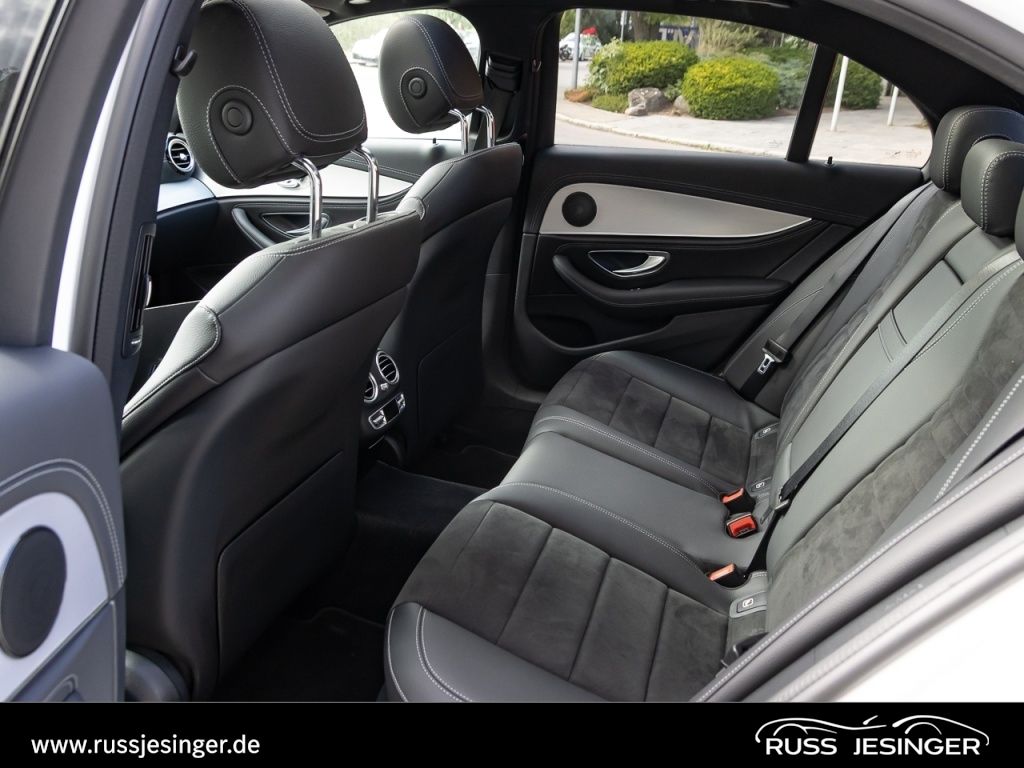 Mercedes-Benz E 300 de 4M AMG Line *360*HUD*MBeam*Pano*KeyGo* foto 6