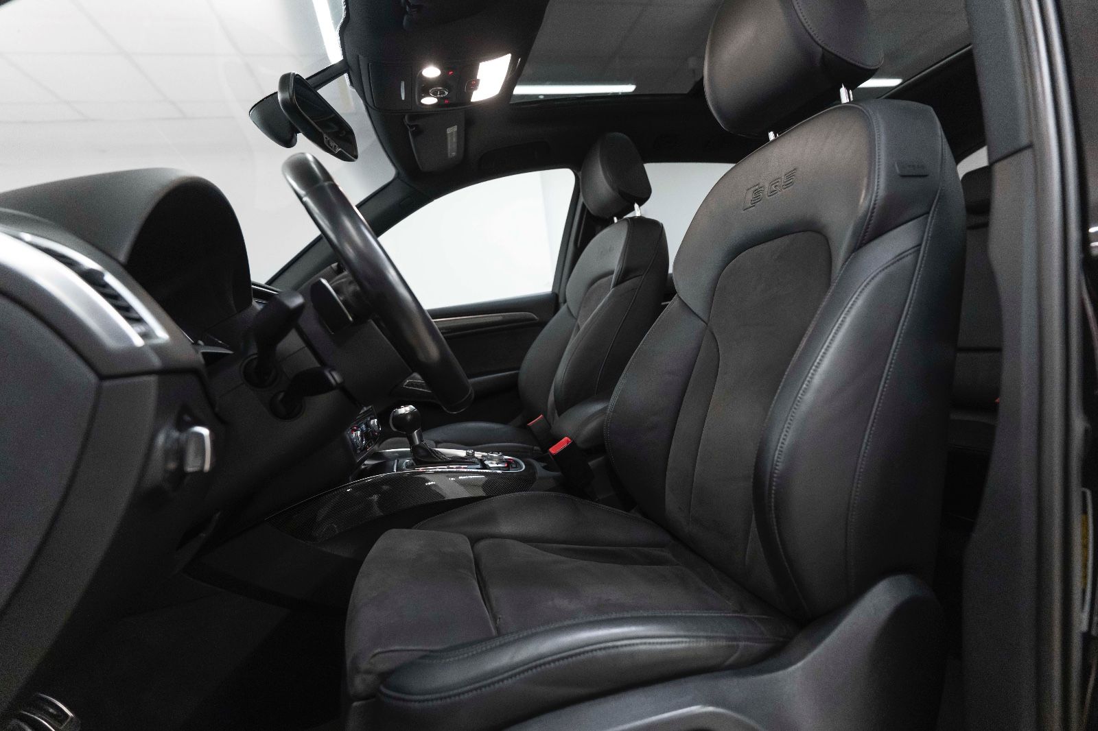 Fahrzeugabbildung Audi SQ5 3.0TFSI QUATTRO B&O BIXENON KAM NAV ALC PANO