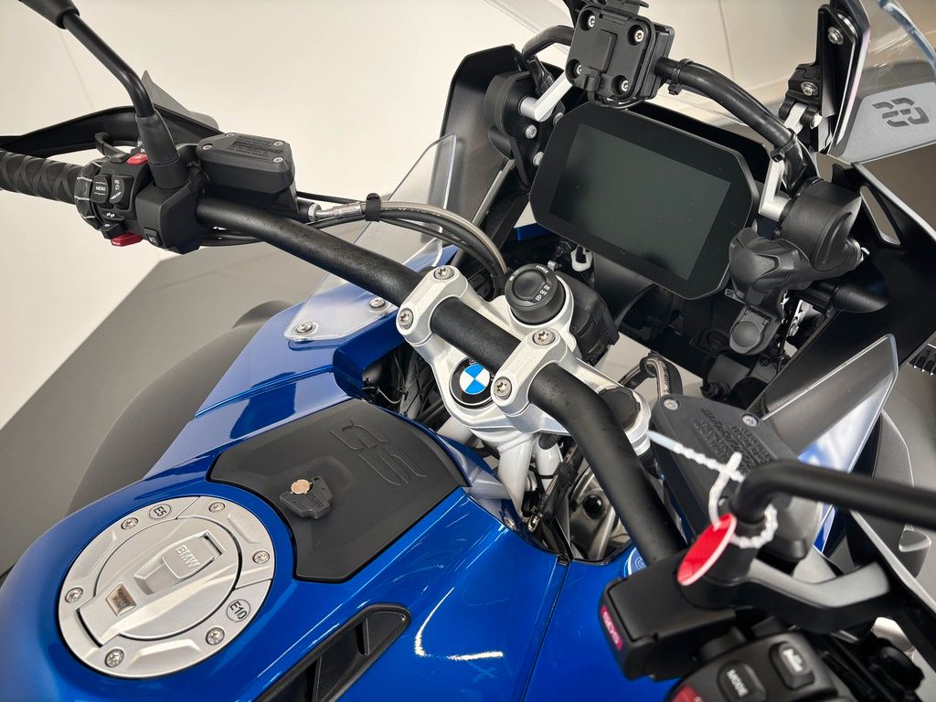 Fahrzeugabbildung BMW R 1250 GS ADVENTURE *KOFFER *TOP-AUSSTATTUNG