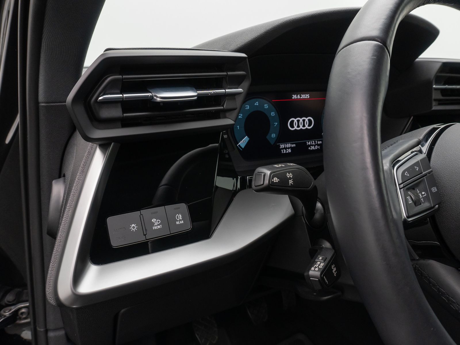 Fahrzeugabbildung Audi A3 35 TFSI Sportback LED PDC Sound Tempomat AHK