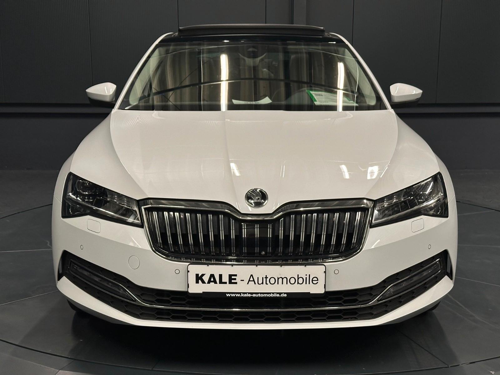 Skoda Superb Lim. Style 4x4 *PANORAMA*LEDER*360*19Zoll, миниатюра 8