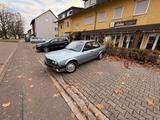BMW E30 316i - BMW 316: E30