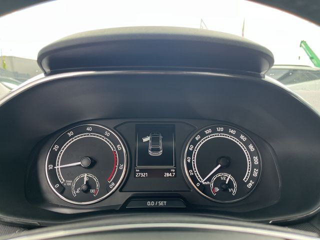Fabia Style 1.0 TSI DSG *AHK*NAVI*KAMERA*