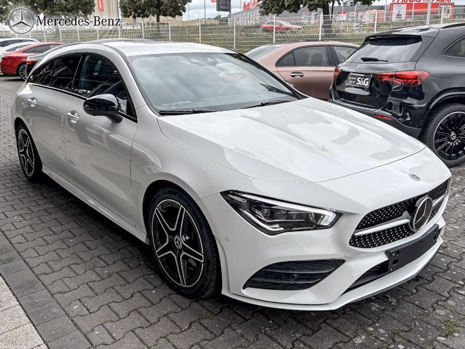 Mercedes-Benz CLA 220 Shooting Brake d AMG HUD+360°+AHK+M-LED