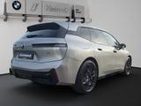 BMW iX xDrive60 M SPORT Allradlenk Sitzbelüft Luftfe - mit Elektro-Antrieb: Silber, Geländewagen