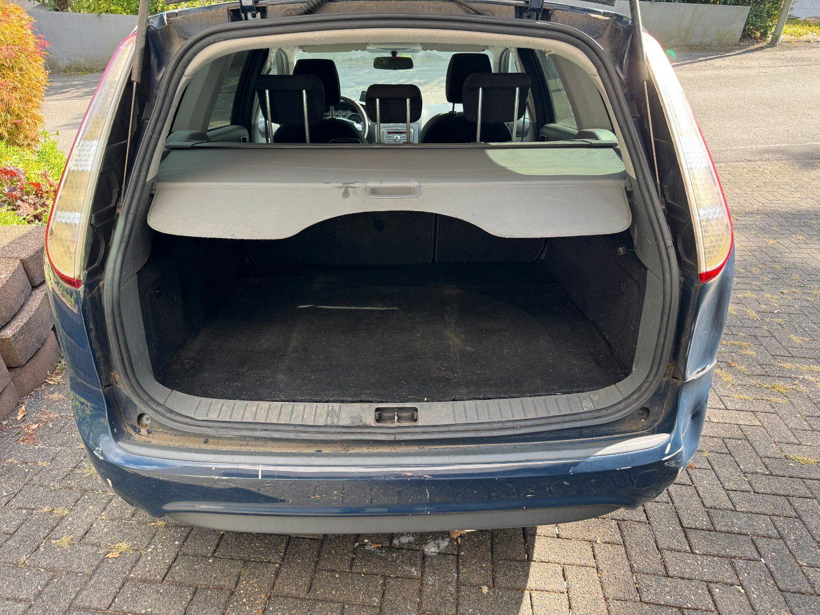 Ford Focus 2009 — photo 5