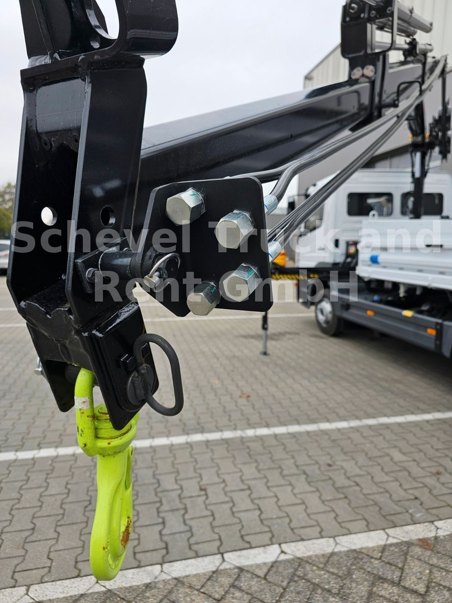 Fahrzeugabbildung Mercedes-Benz 923 Atego Dreiseitenkipper MEILLER + HIAB 072