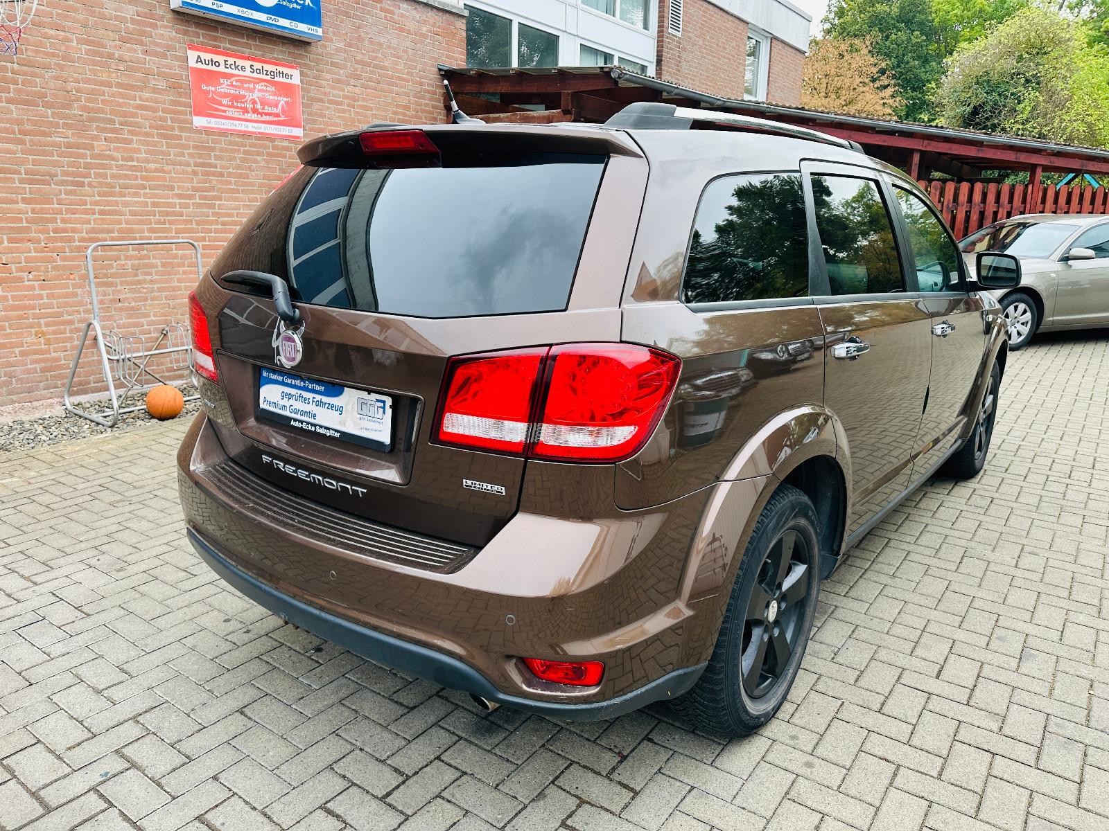 Fiat Freemont 2.0 Multijet Lounge AWD | 170 ch | BVA | 7 places | Toit ouvrant | Navigation | Caméra de recul | Attelage