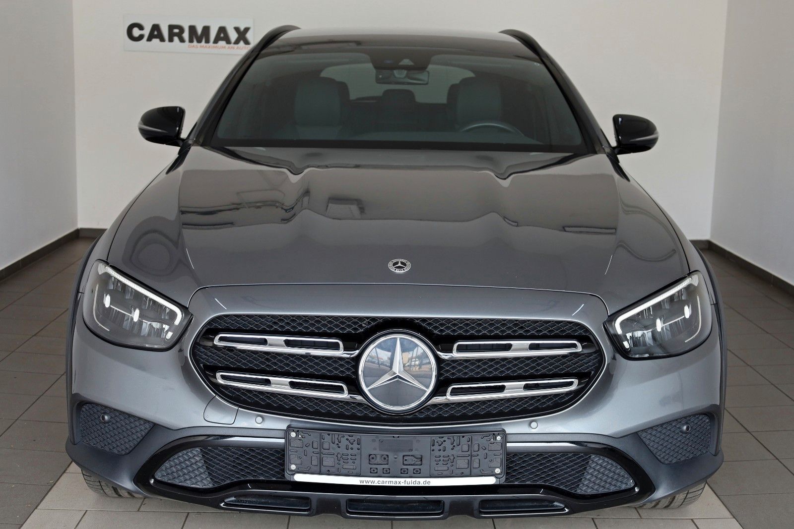 Fahrzeugabbildung Mercedes-Benz E 220 d 4M All-Terrain,Kamera,Navi,SH,AHK, SR+WR