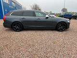 Volvo V90Kombi R Design AWD+Automatik+Navi+ACC+Pdc+LED - gebrauchte Volvo V90 aus dem Jahr 2017