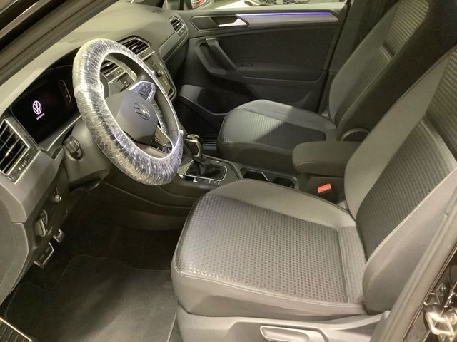Tiguan Active 2,0 TDI 110 kW DSG Matrix, AZV, H