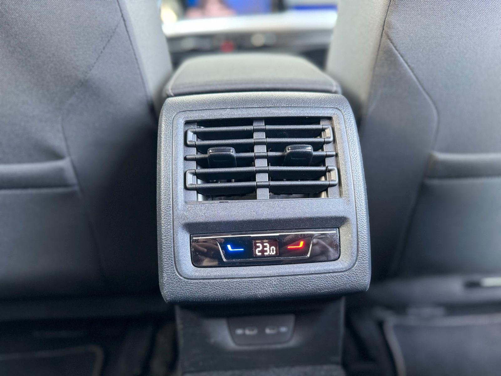 Volkswagen Golf 1,0 TSI DSG*ACC*LED*KEYLESS*CARPLAY*SHZ*AHK, миниатюра 15
