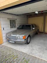 Mercedes-Benz 260