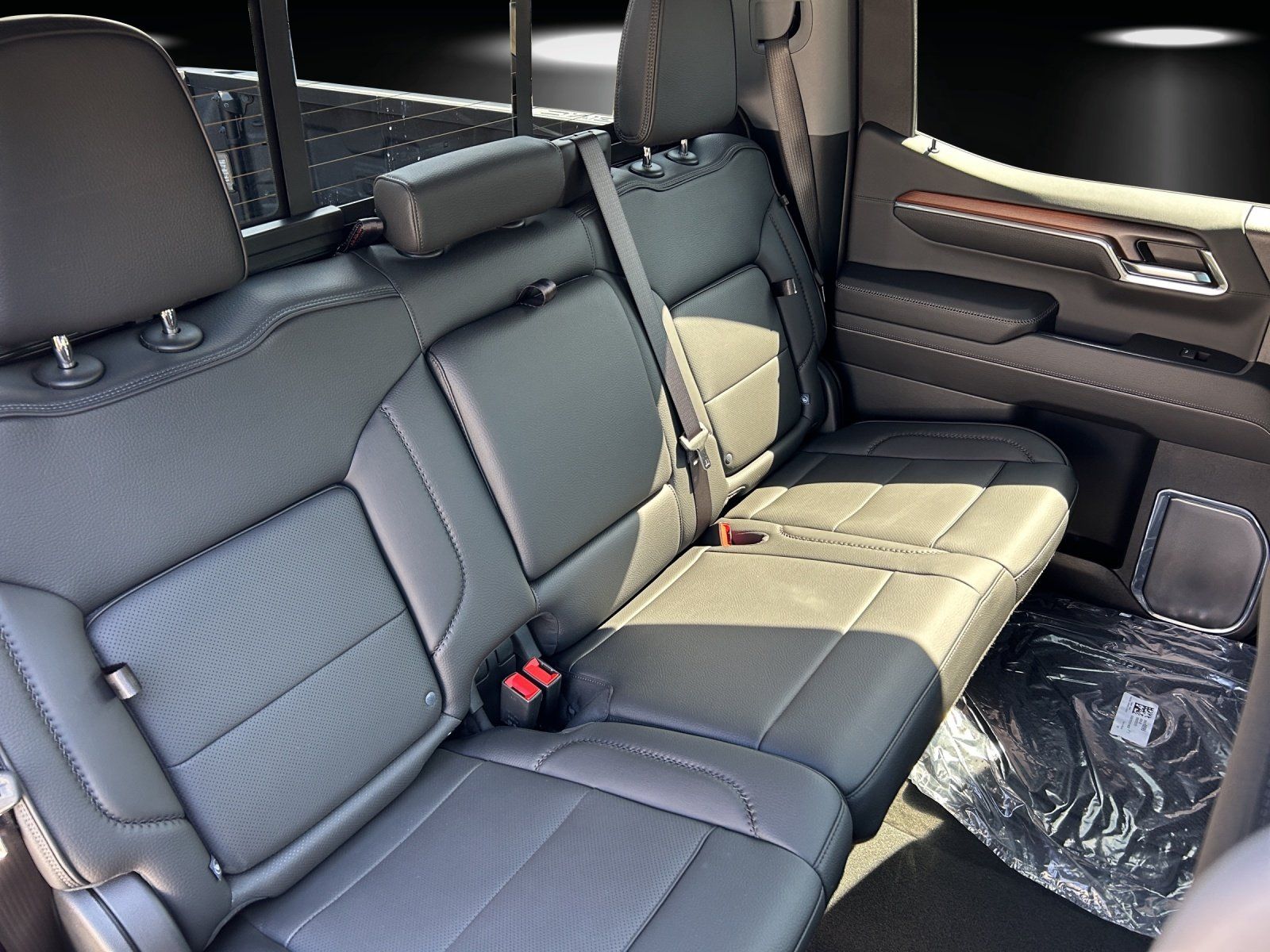 Fahrzeugabbildung GMC Sierra 1500 Denali 6.2 V8 AHK 3500/SHZ/LED/2024