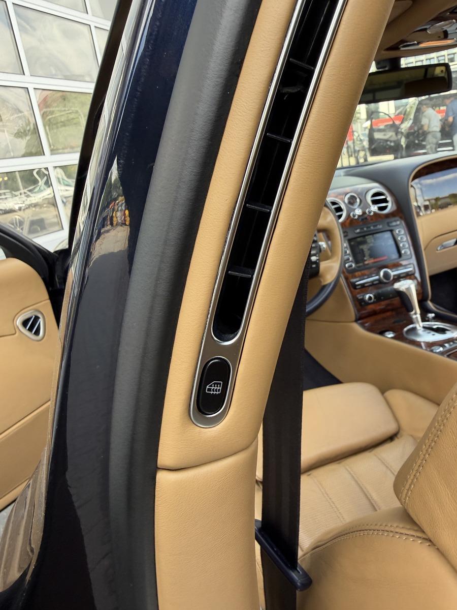 Bentley Continental Flying Spur W12 ACC/ 1 Hand