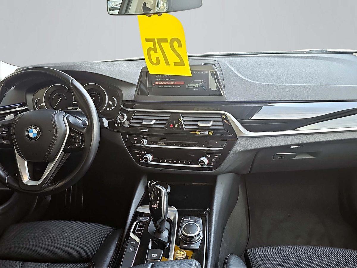 BMW 530 e Sport Line | LED | Navi | Kamera | SHZ
