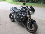 Triumph Speed Triple NV 515 mit Zubehör - Offers matching your search criteria