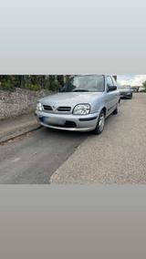 Nissan Micra Automatik Klima Servo - gebrauchte Nissan Micra aus dem Jahr 2000