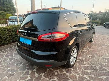 Ford S-Max - 5
