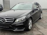 Mercedes-Benz E 500 4M/AMG-designo/2HA/STANDH/KEY/MASSAGE - gebrauchte Mercedes-Benz E 500 aus dem Jahr 2013