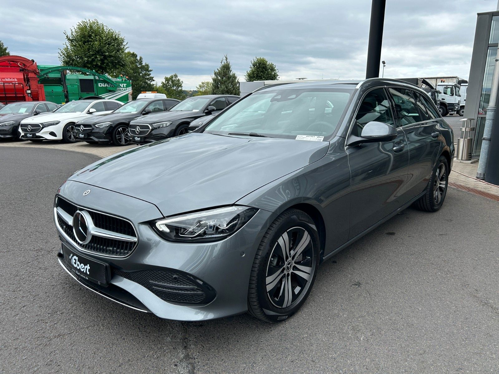 Fahrzeugabbildung Mercedes-Benz C 220 AVANTGARDE+DIS+HUD+360°+DAB+MEMORY+SPUR