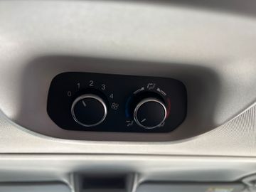 Ford Tourneo Custom L1 Titanium X 185PS MHEV Navi RFK