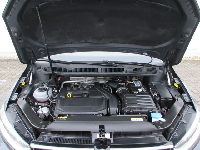 Touran 1.5 TSI Comfortline AHK/LED/NAVI/ACC/PDC/
