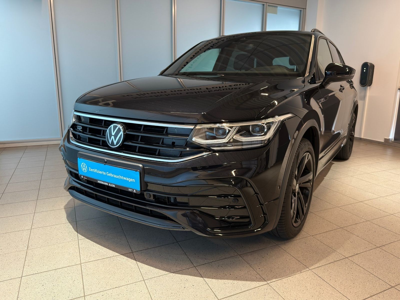 Volkswagen Tiguan 2.0 TSI R-Line 4Motion Area-View El. Hec foto 3