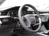 Audi Q8 S line 55 e-tron quattro - Used cars