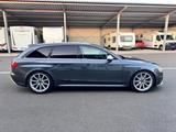 Audi RS4 B8 Capristo KW Pano Carbon B&O 4.2 V8 - Audi mit Benzin-Antrieb: Kombi, 2.8