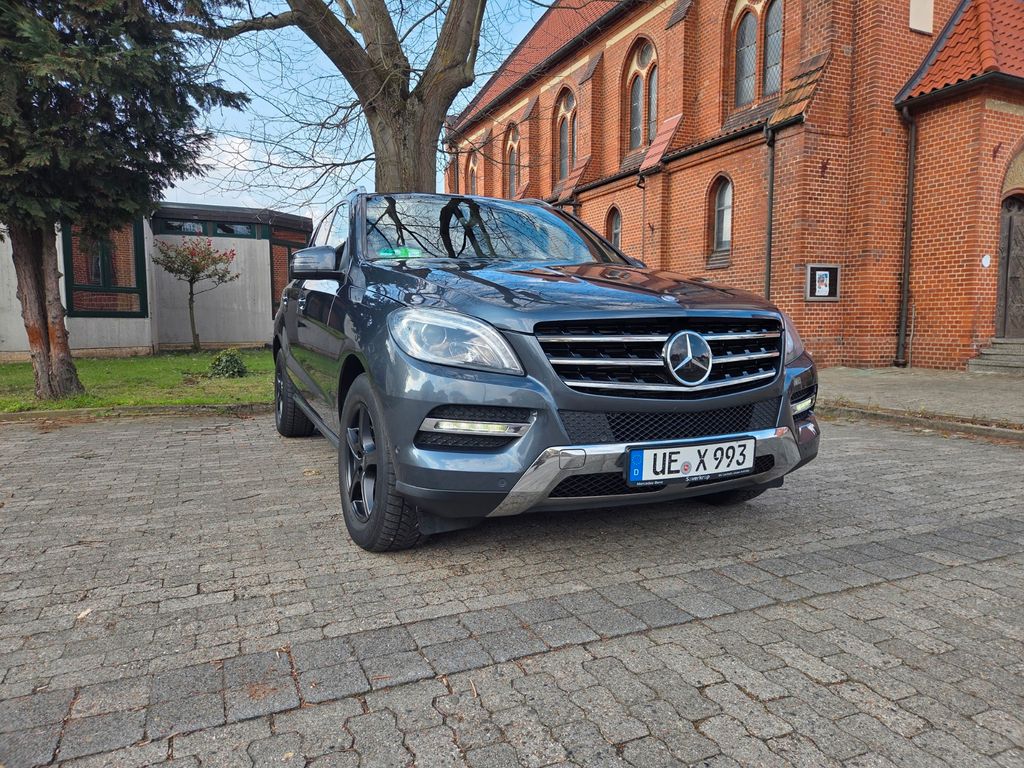 Mercedes-Benz ML 350