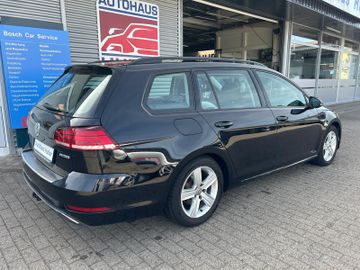 Volkswagen Golf - 3