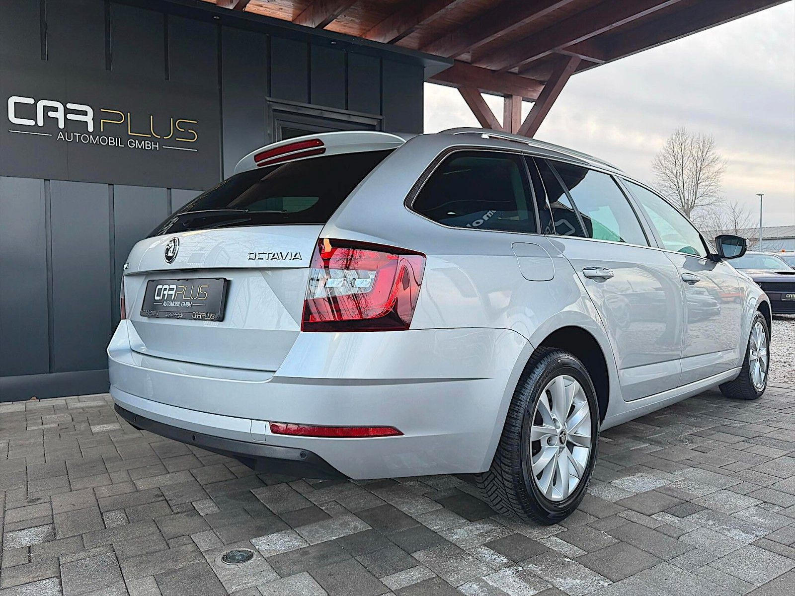 Fahrzeugabbildung SKODA Octavia Combi Style 1.4 TSI *LED*TÜV+Service NEU