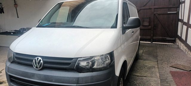 Volkswagen VW T5 Transporter