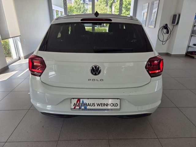 Polo United 1.0 TSI NAV APP CLI LM 8FACH