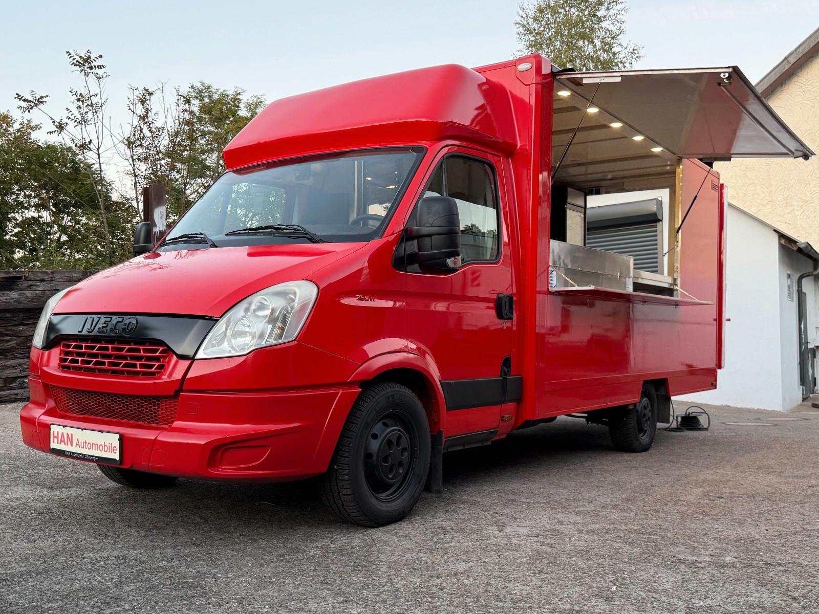 Iveco Foodtruck/ Imbisswagen - komplett ausgestattet