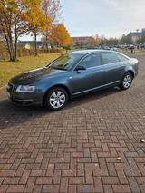 Audi A6 2.4 - Audi 80 mit Benzin-Antrieb: Limousine, 2.6