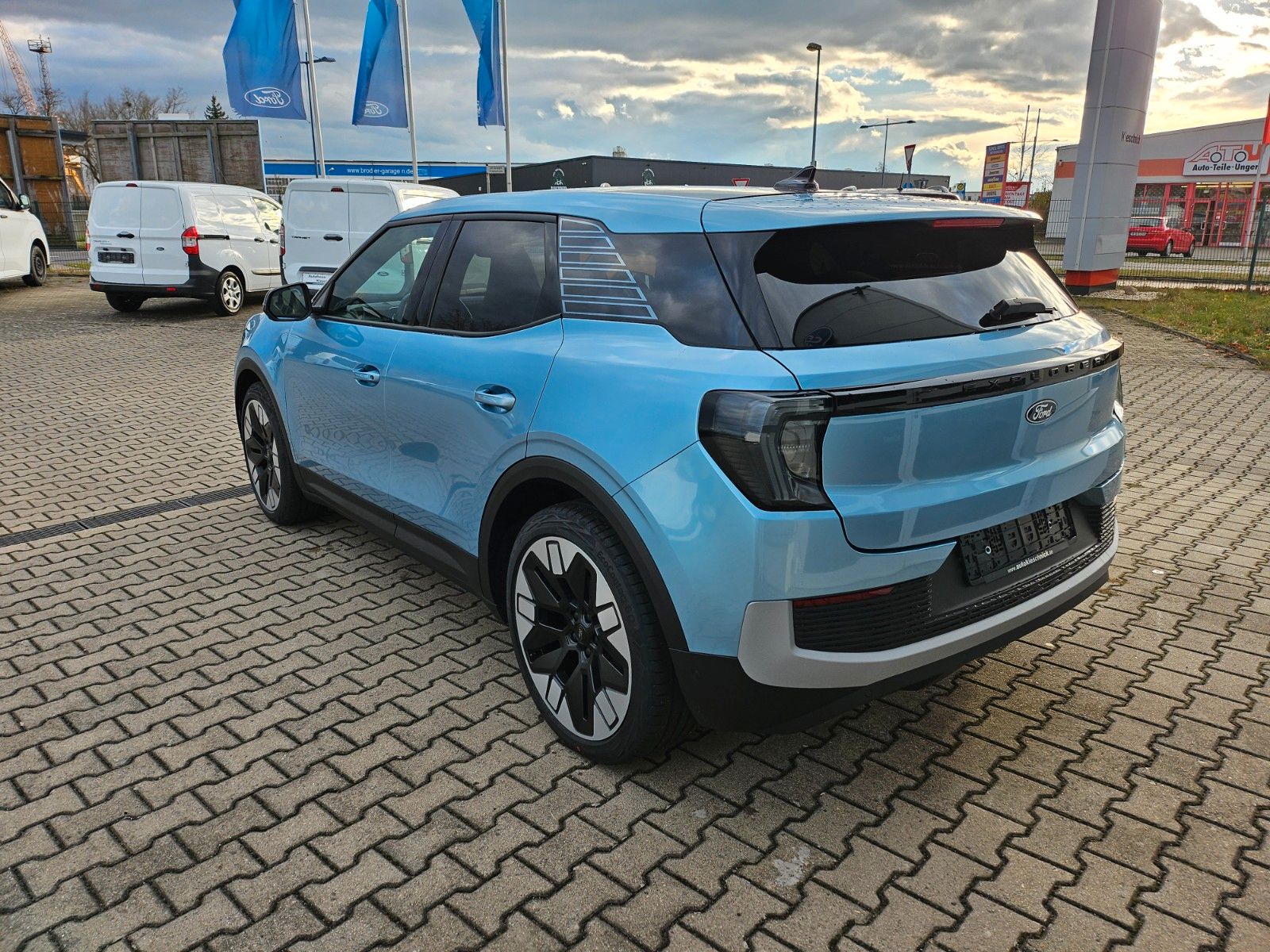 Ford Explorer Premium RWD Ext. Range imagem 3