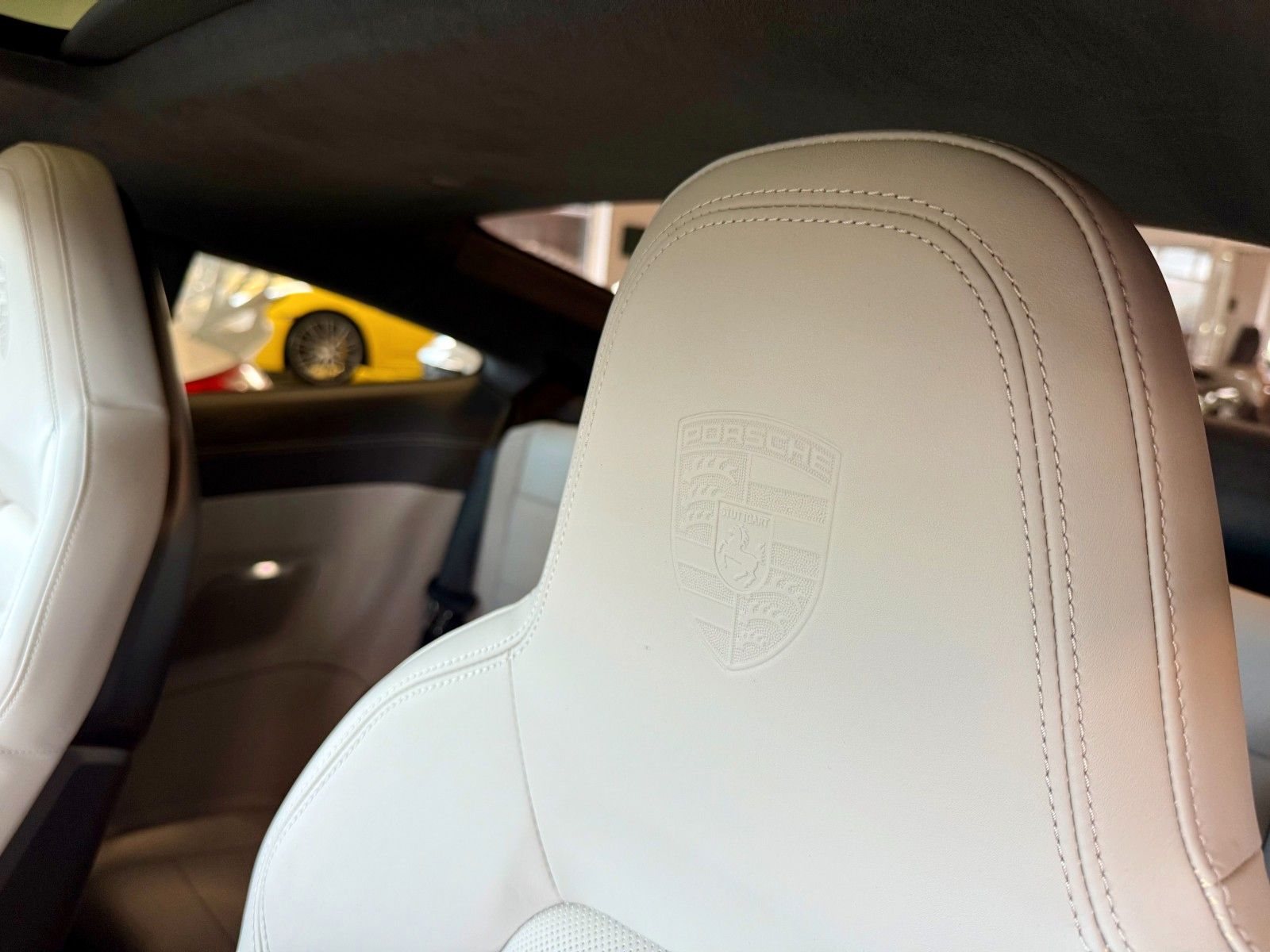 Fahrzeugabbildung Porsche 991 992 Turbo S PTS/LIFT/SportDesign/Burmester