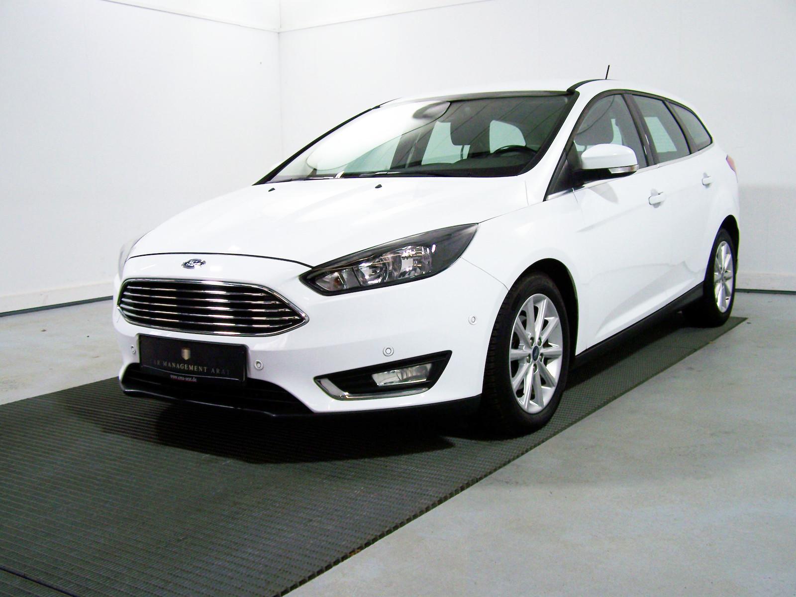 Ford Focus Turnier 1.0 EcoBoost Titanium AUTOM 1.H