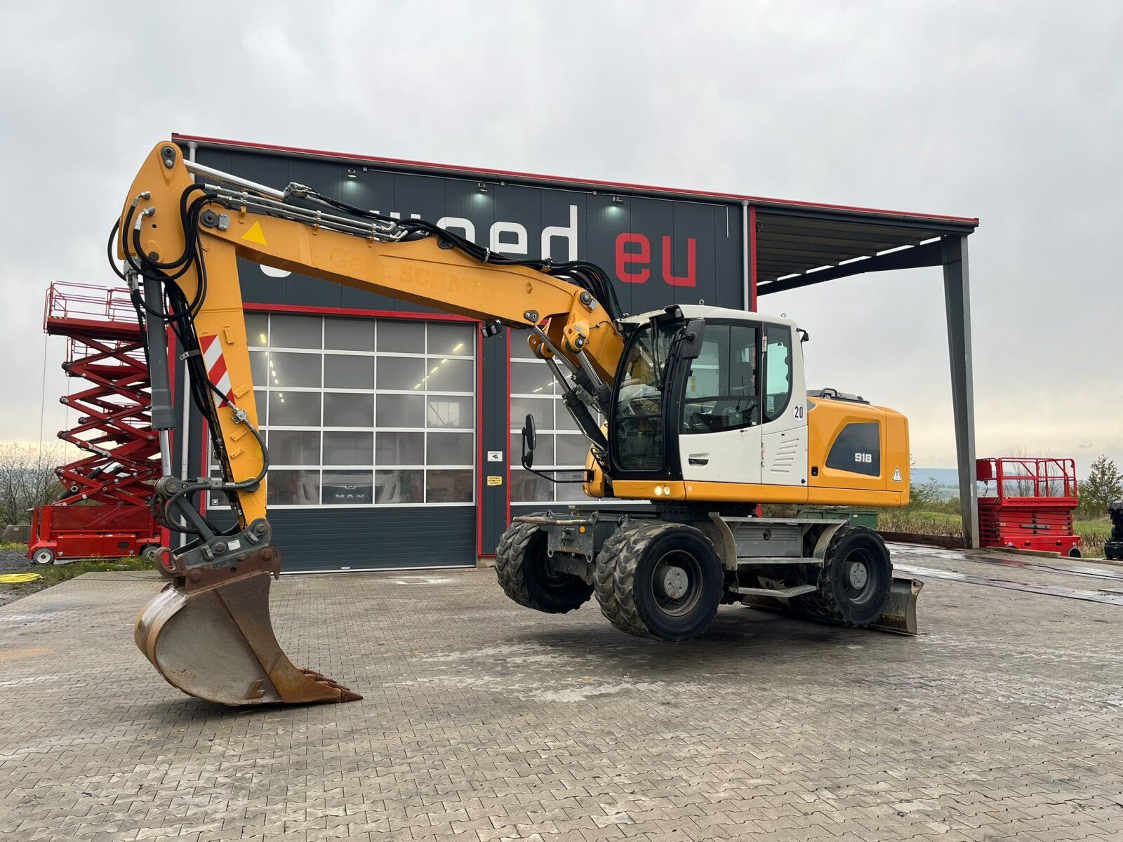 Fahrzeugabbildung Liebherr A 918 Litronic Mobilbagger Klima
