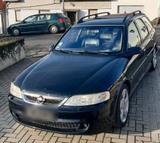 Opel Vectra B Sport Kombi 2,2 L, Baujahr 2... - Opel Vectra aus 2001: 2.2