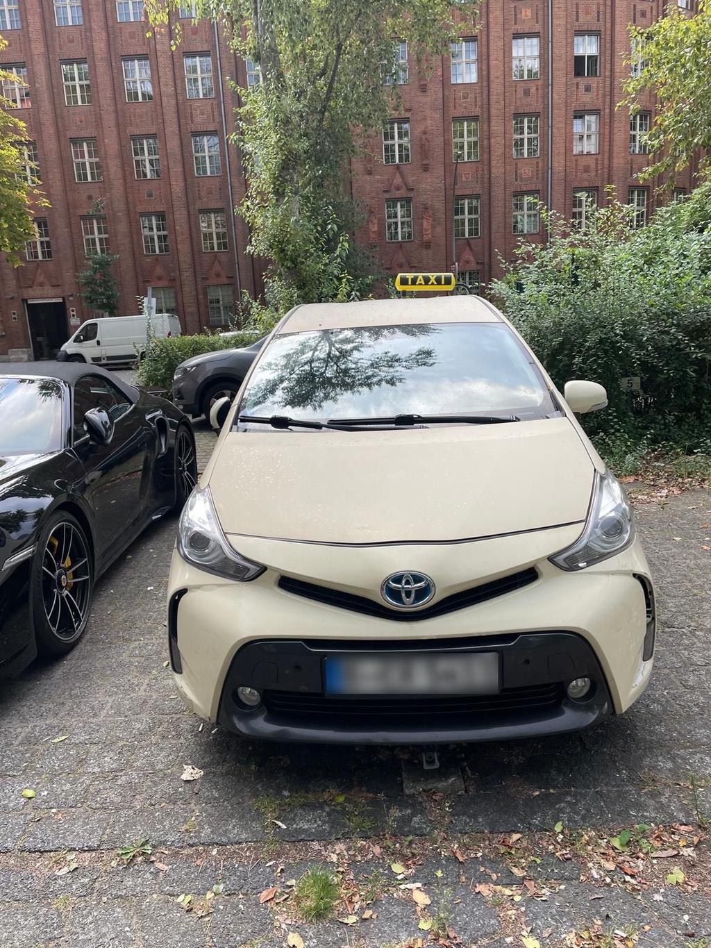 Toyota pirus