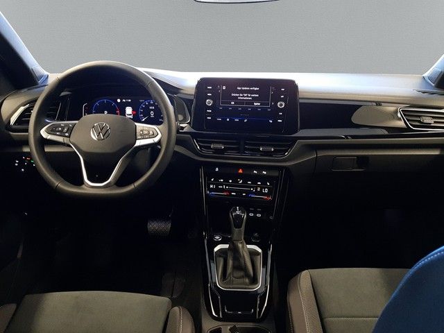 Fahrzeugabbildung Volkswagen T-Roc Black Style 2.0TDI DSG AHK Matrix Massage