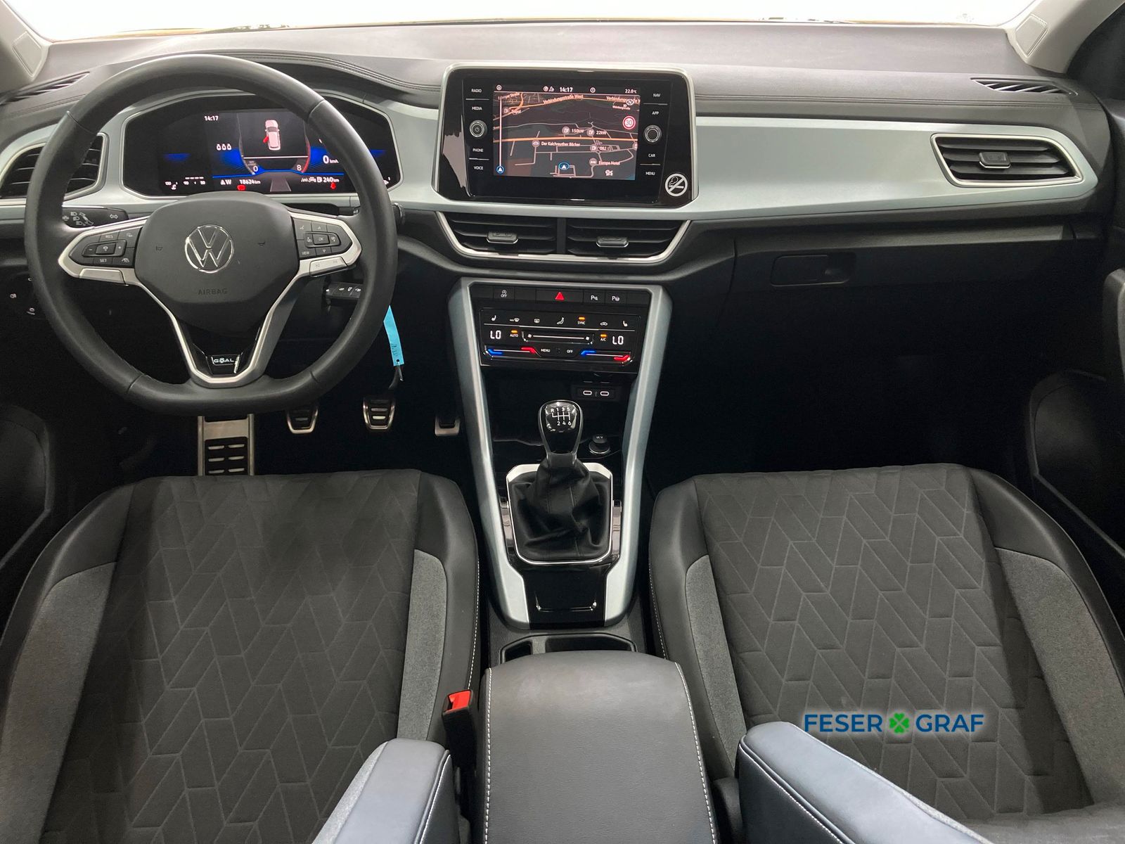 Volkswagen T-Roc - Bild 13